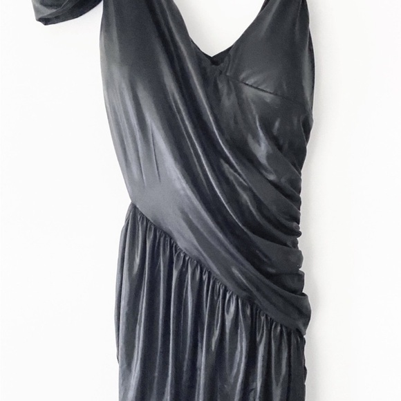 Bebe x Kardashians Black Shiny Metallic Ruched Mini Dress Size M Party Cocktail - Picture 7 of 14